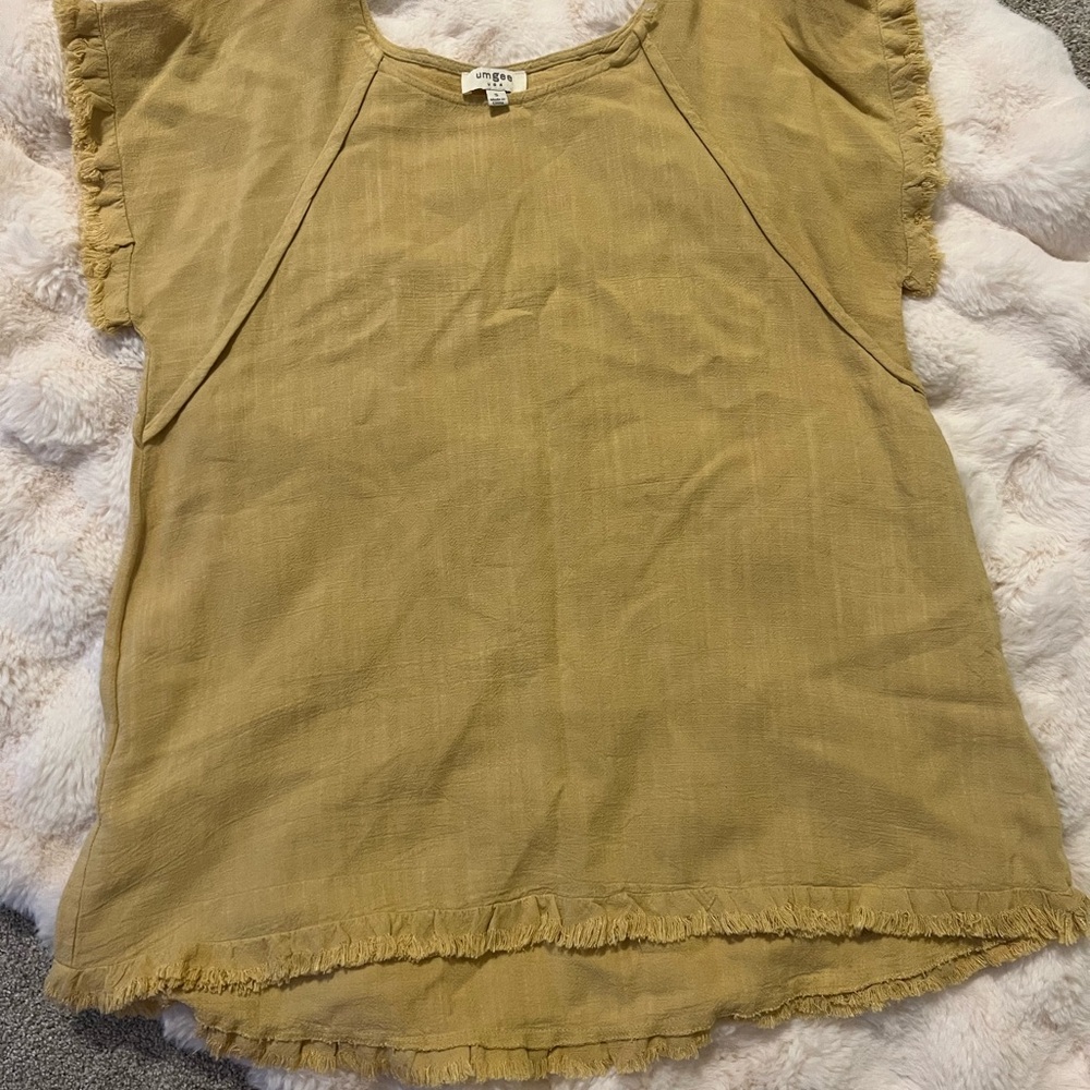 Umgee Yellow Fringe Blouse